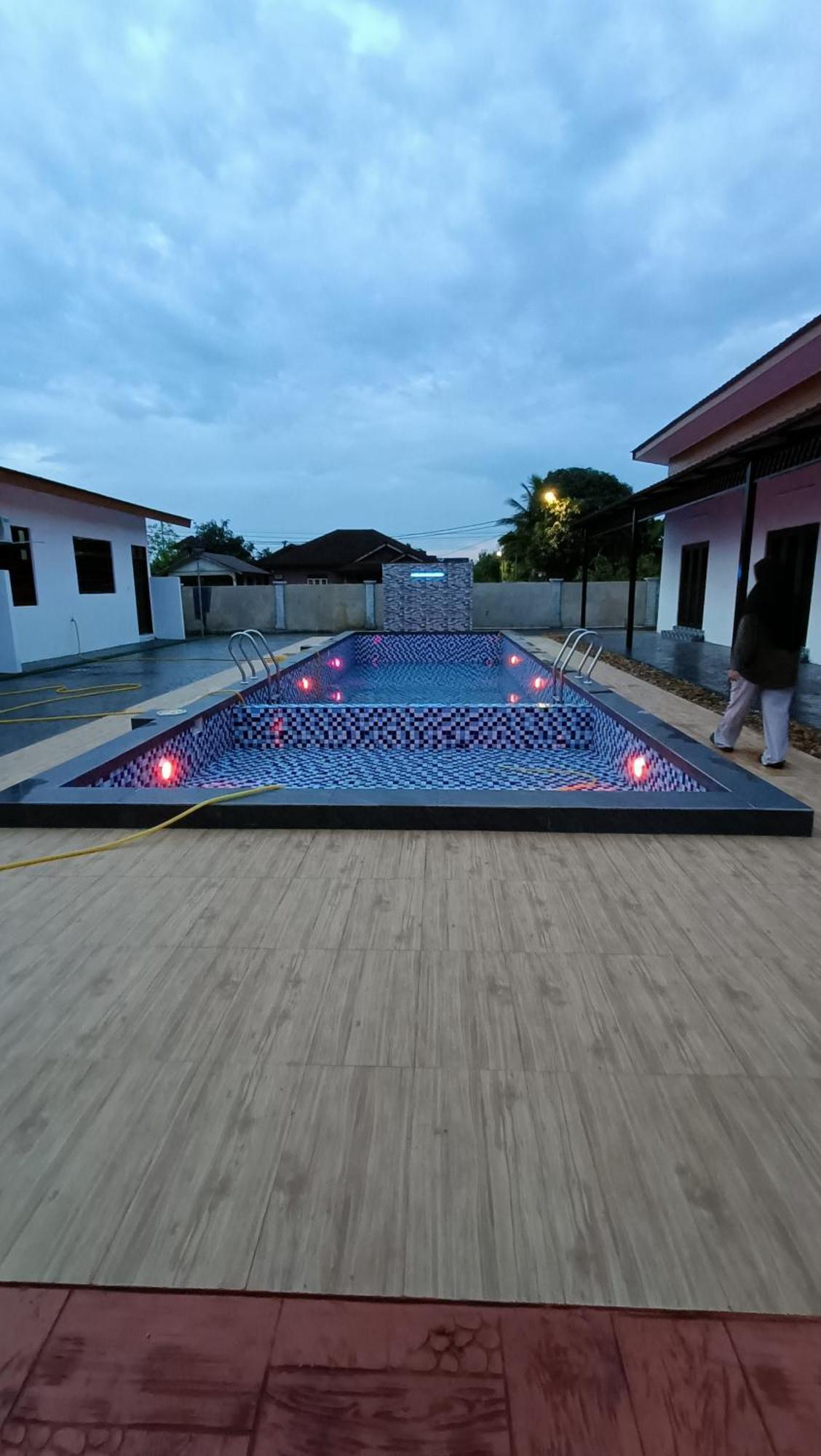 Rina Homestay 2 Kuala Terengganu Exterior foto
